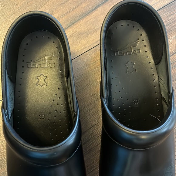 Dansko black clogs size 39 - Picture 4 of 13